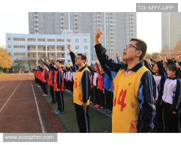 足球巨星送上祝福 高考学子勇往直前 拼搏不止 成就辉煌人生